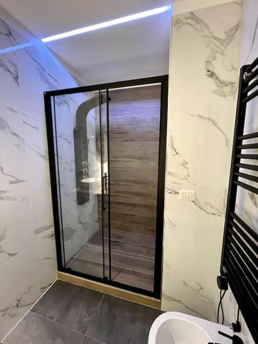 Guest Planet - Stylish Flat Bisceglie M1 Lejlighed Milano Eksteriør billede